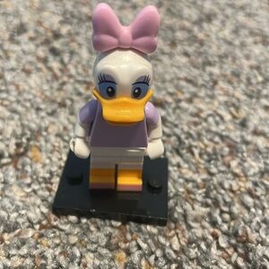 Daisy Duck Lego Mini Figure